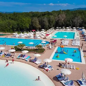 Village 3*, Montescudaio Italie